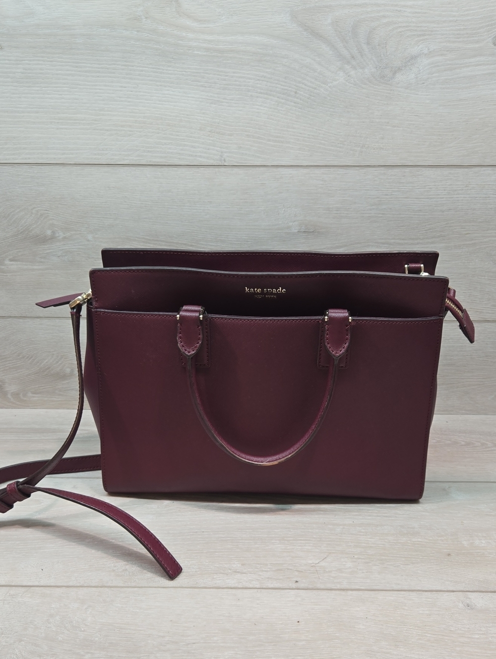 Kate Spade Women Wine Tote 100% Cow Leather Crossbody Bag